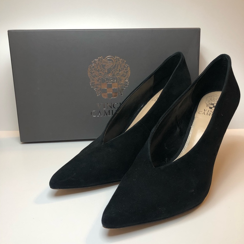 Suede Vince Camuto black heels 👠